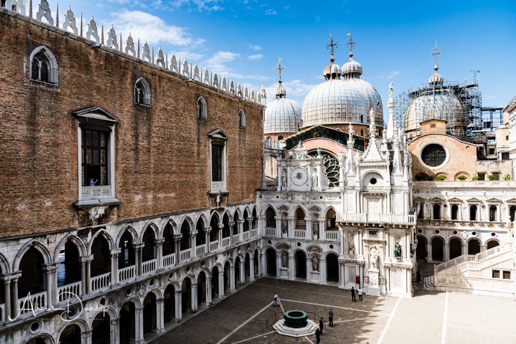 Varieties of Venetian Architecture here you can see Byzantine and Venetian Gothic - Venice in Spring series
